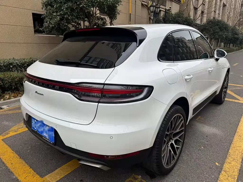 Porsche Macan 2021 — фото 3