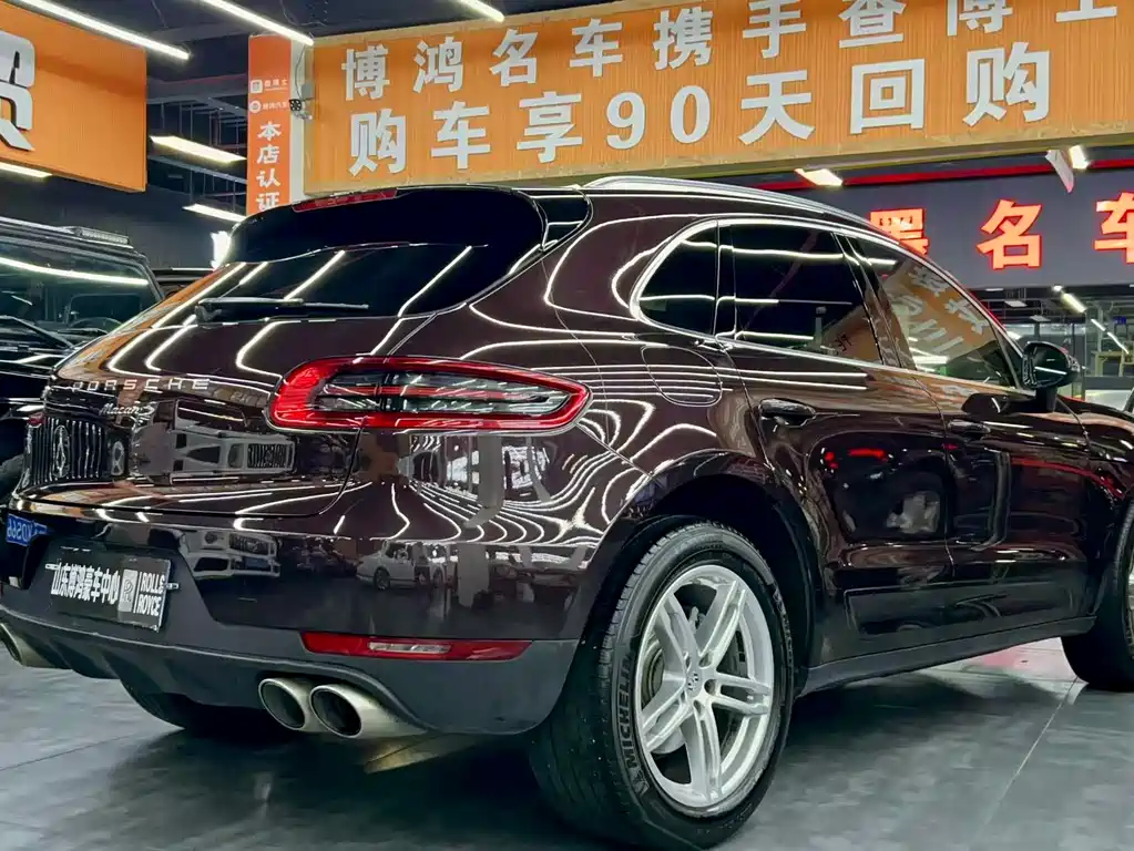 Porsche Macan 2015 — фото 13