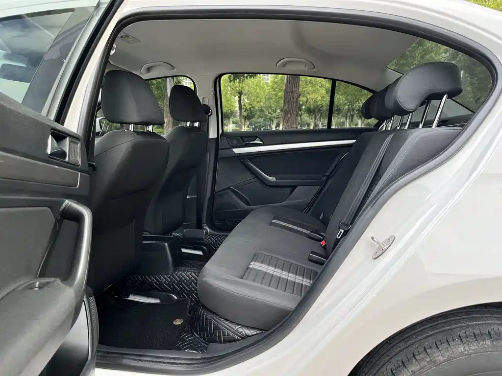 Volkswagen Lavida 2022