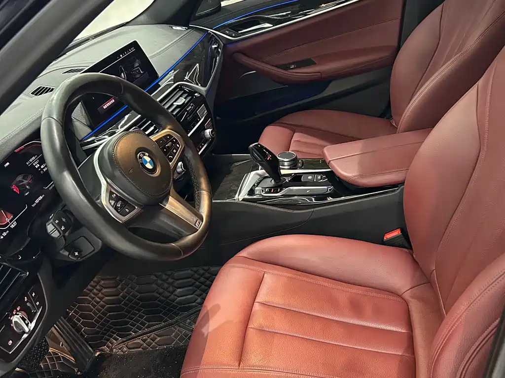BMW 5 Series 2020