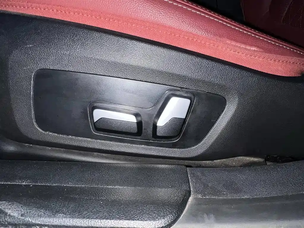 BMW 3 Series 2023 — фото 12