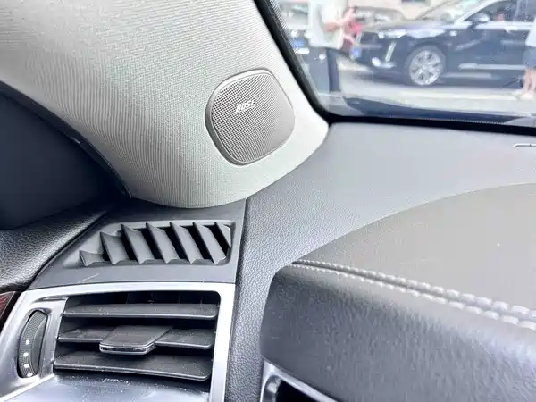 Cadillac SRX 2015