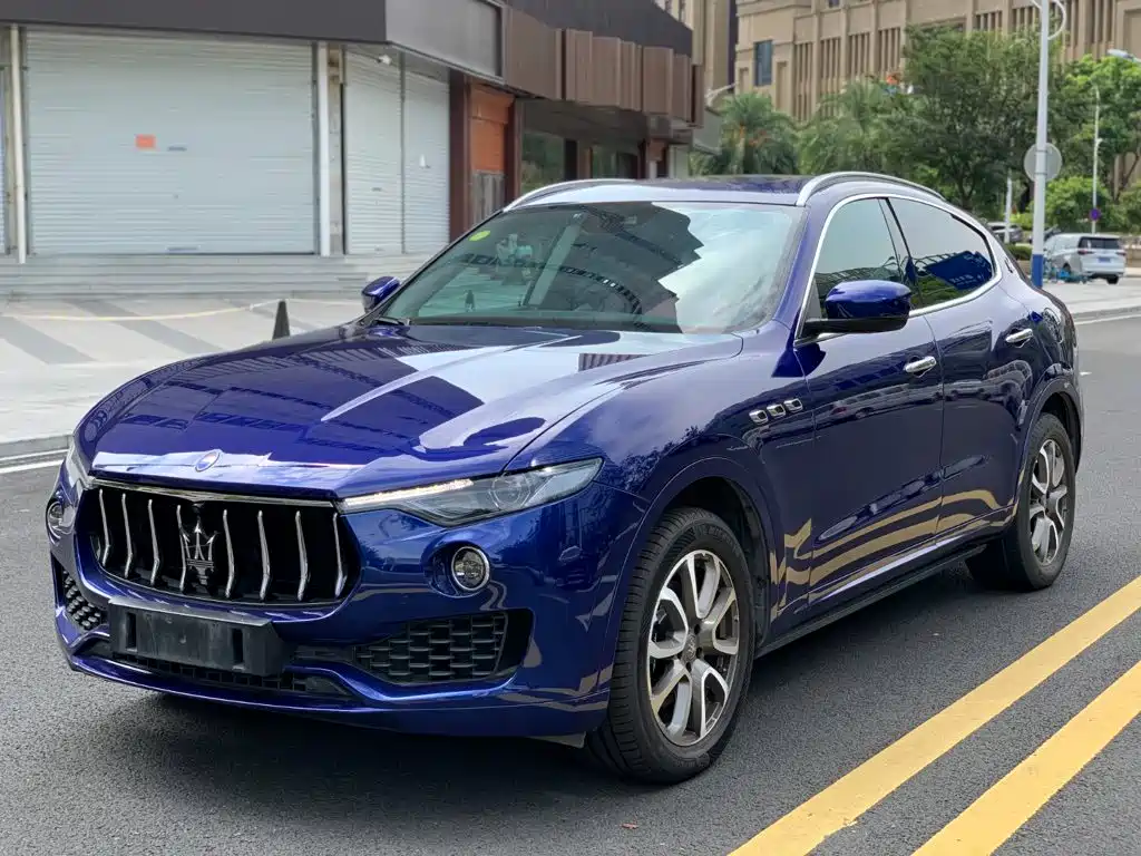 Maserati Levante 2017 — фото 1