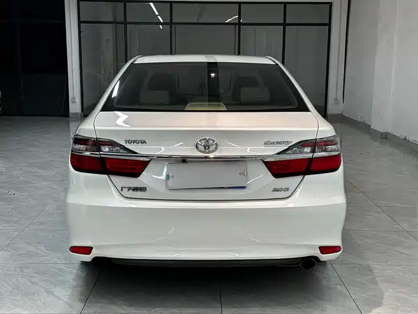 Toyota Camry 2017