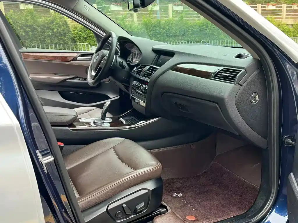 BMW X4 2015 — фото 11