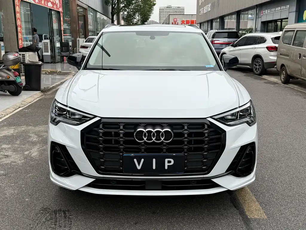 Audi Q3 2023