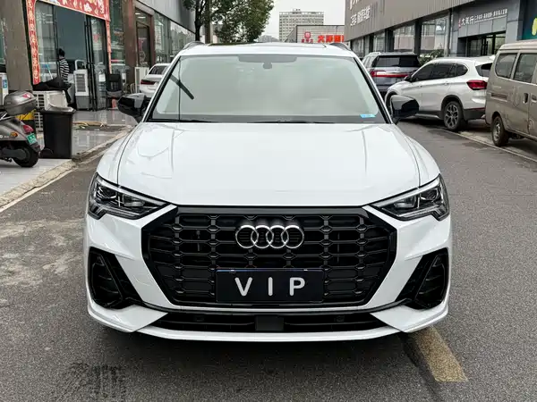 Audi Q3 2023