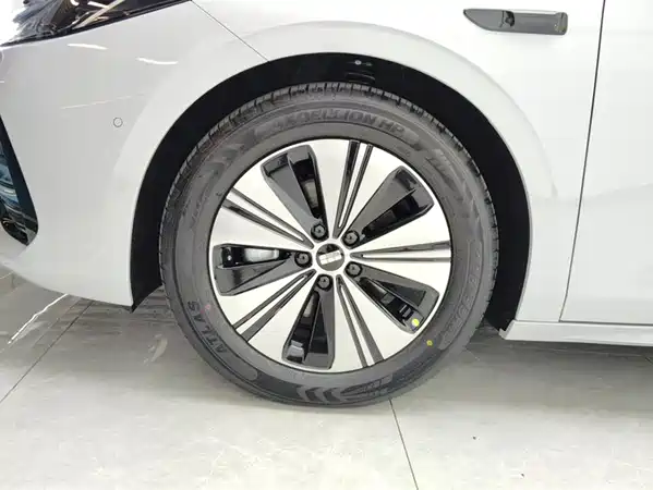 Geely Galaxy A7 EM 2025