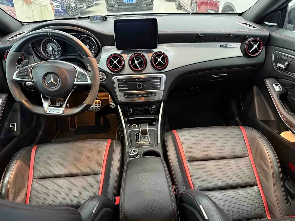 Mercedes-Benz Mercedes CLA AMG 2017 — фото 11