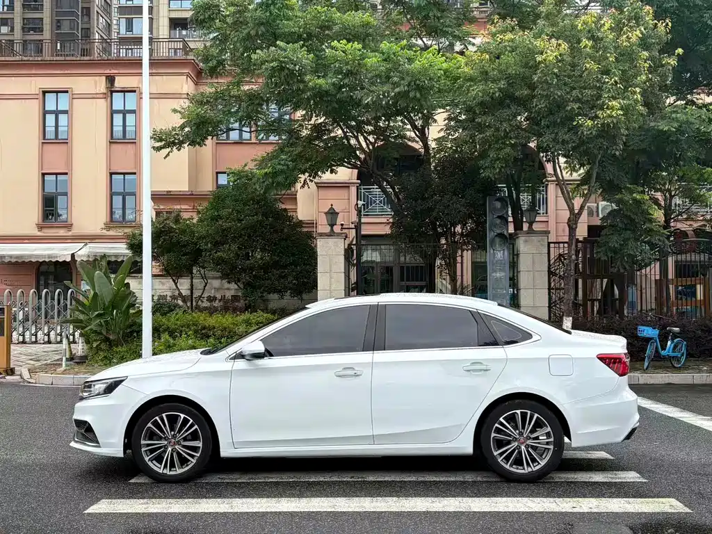 Roewe i6 Classic 2020 — фото 17