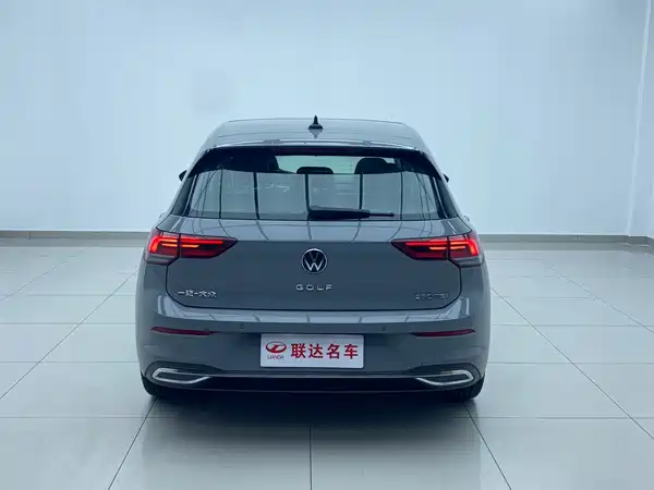 Volkswagen Golf 2022