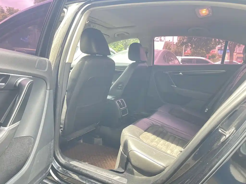 Volkswagen Magotan 2015