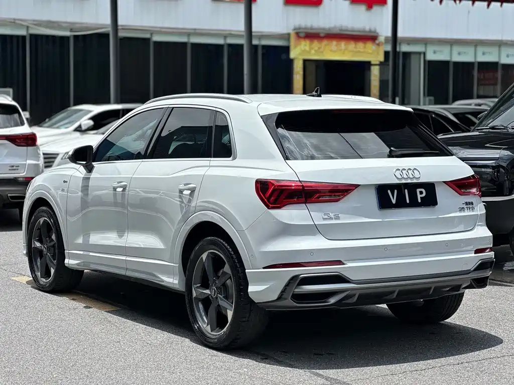 Audi Q3 2022