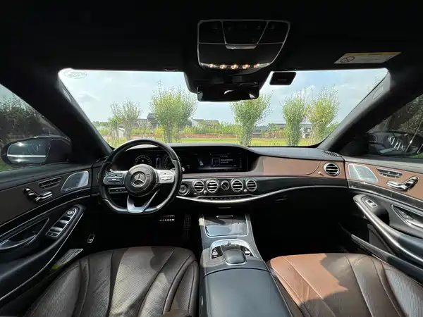 Mercedes-Benz S-Class 2021