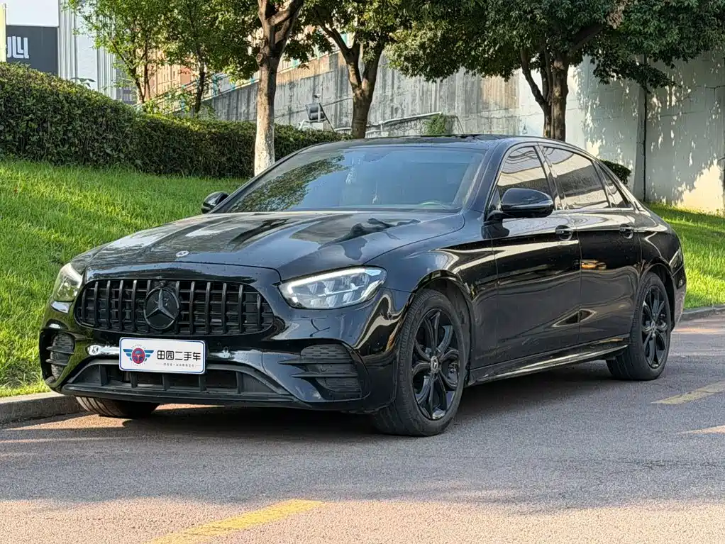 Mercedes-Benz E-Class 2023 — фото 1