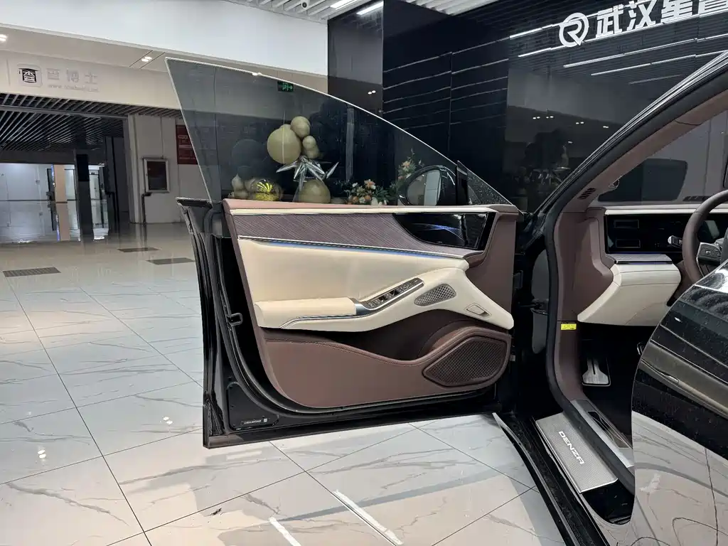 Denza Z9GT 2025 — фото 10