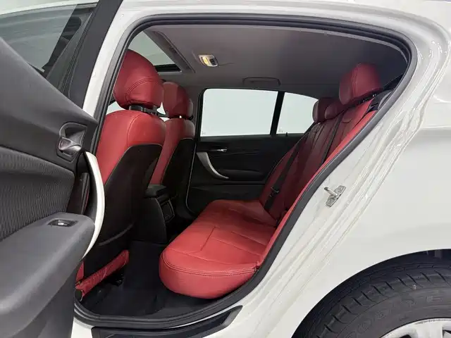 BMW 1 Series 2014 — фото 13