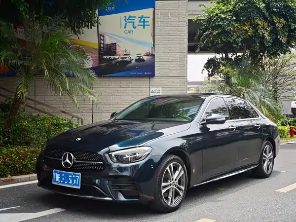 Mercedes-Benz E-Class 2022