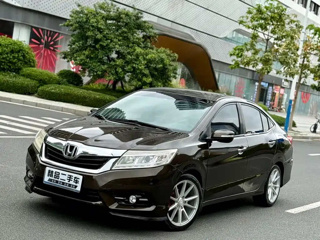 Honda Crider 2014
