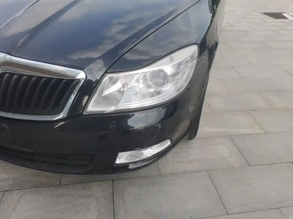 Skoda Octavia 2014 — фото 24