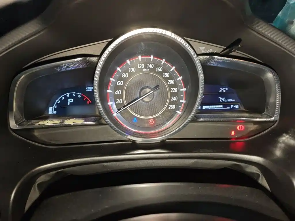 Mazda 3 Angkesela 2017