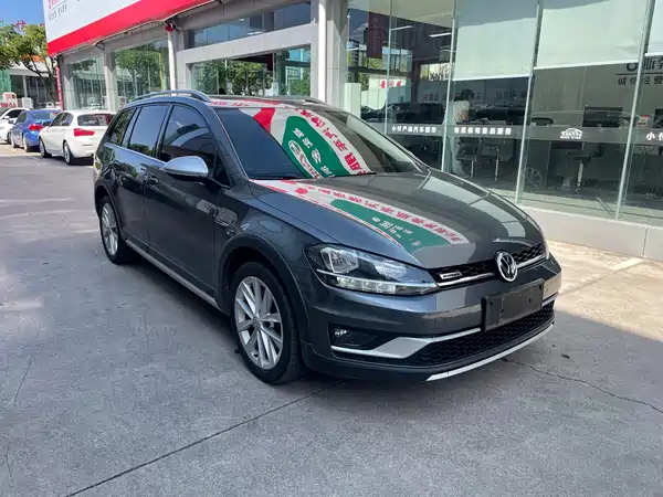 Volkswagen Golf 2020