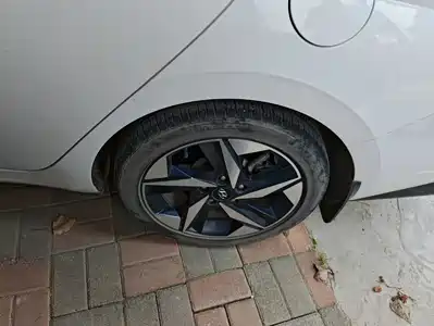 Hyundai Elantra 2021