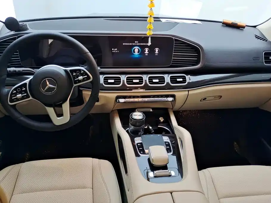 Mercedes-Benz GLE 2020 — фото 12
