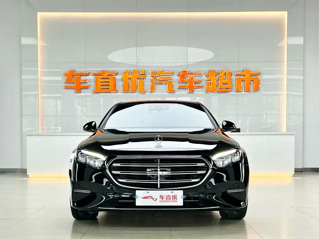 Mercedes-Benz E-Class 2024