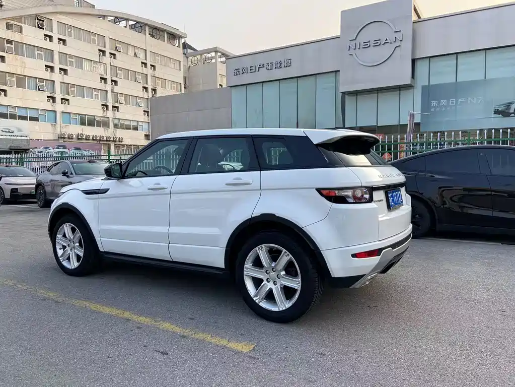 Land Rover Evoque 2015
