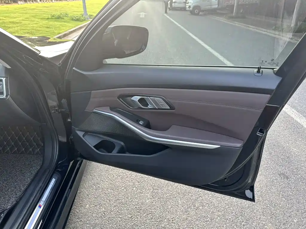 BMW 3 Series 2020