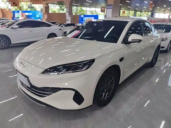 BYD Seal 06 2025