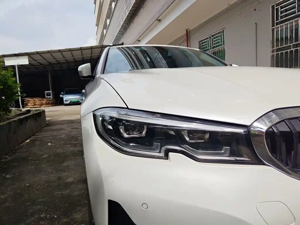 BMW 3 Series 2020