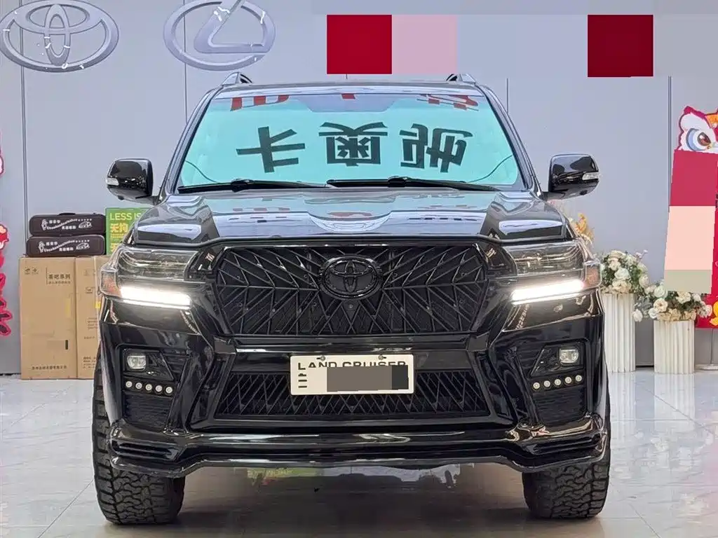 Toyota Land Cruiser 2011