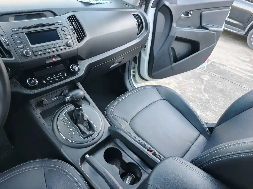 Kia Sportage 2015 — фото 10