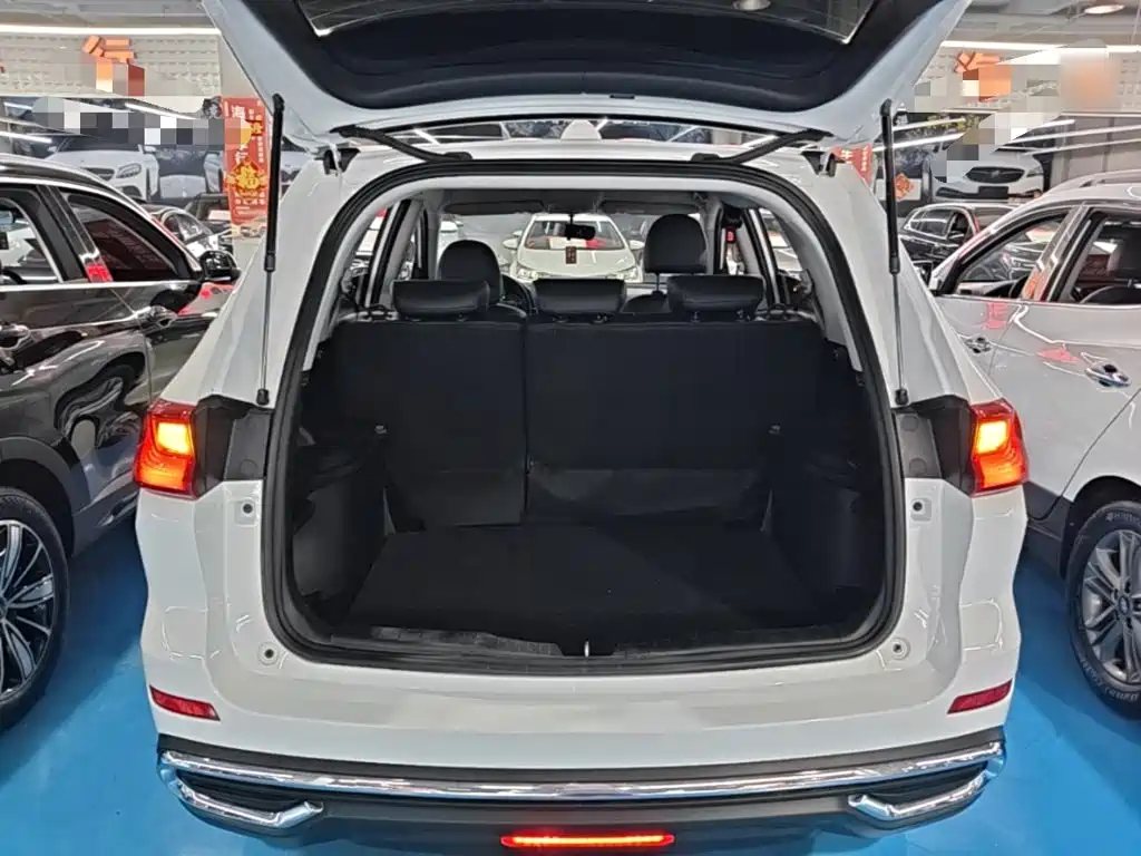 Haval M6 2023 — фото 19