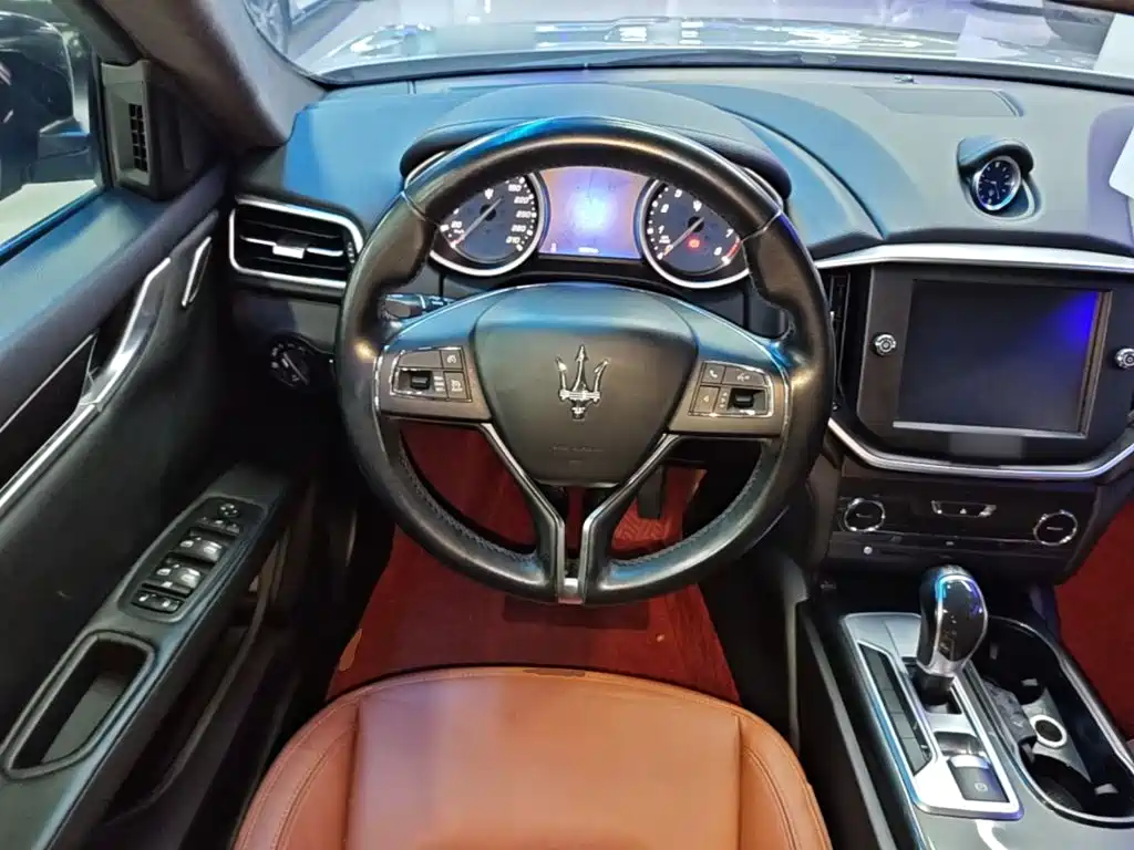 Maserati Ghibli 2016 — фото 7