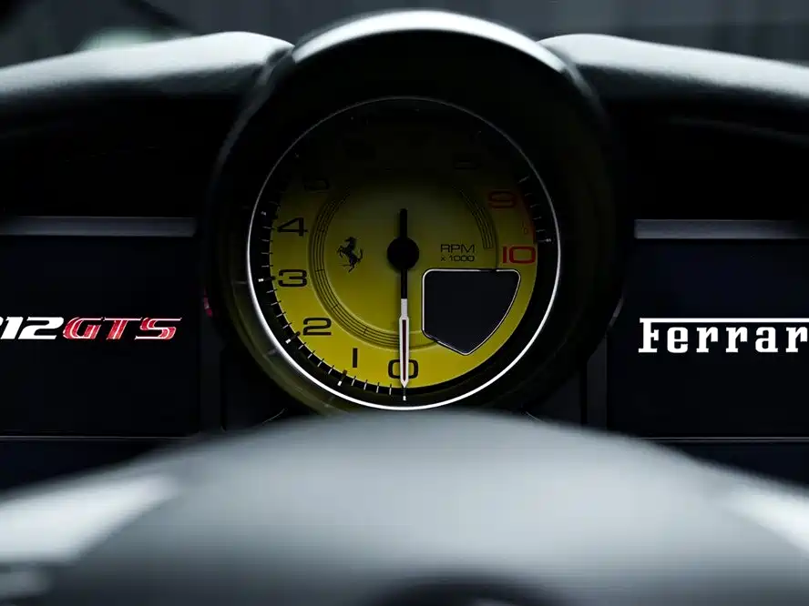Ferrari 812 2022 — фото 15