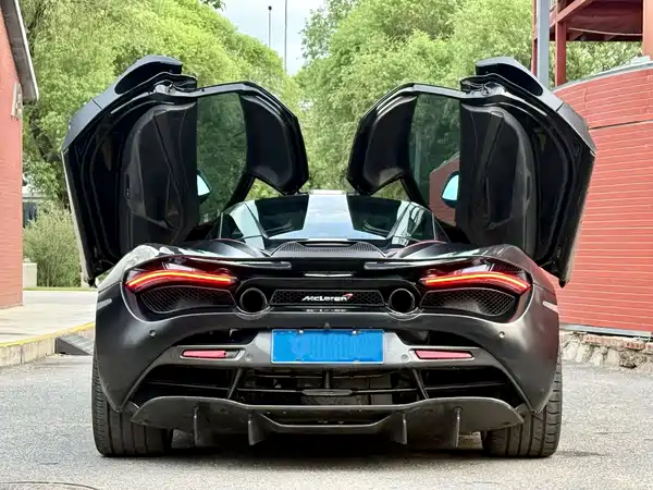 McLaren 720S 2019