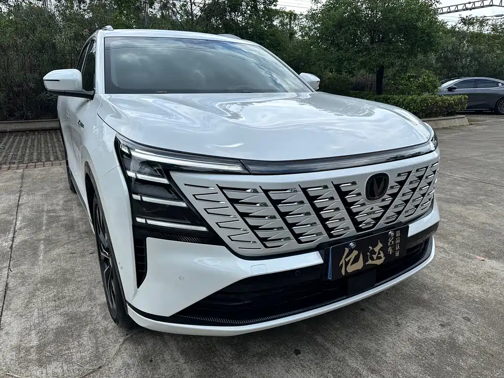 Changan CS75 PLUS 2025 — фото 8