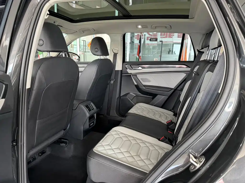Volkswagen Tayron 2023