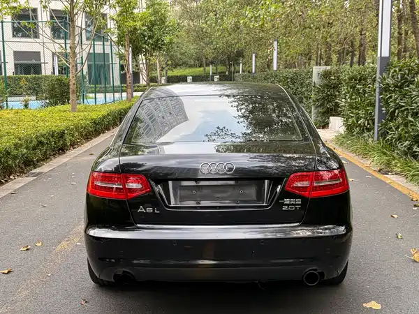 Audi A6L 2012