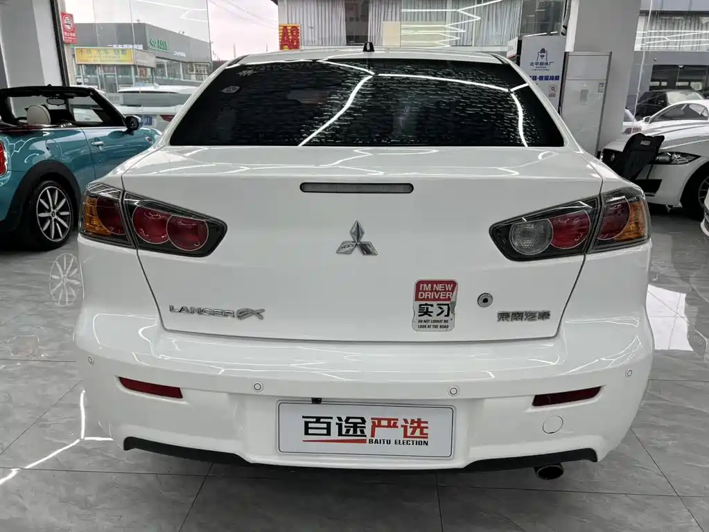 Mitsubishi Lancer EX 2017 — фото 17
