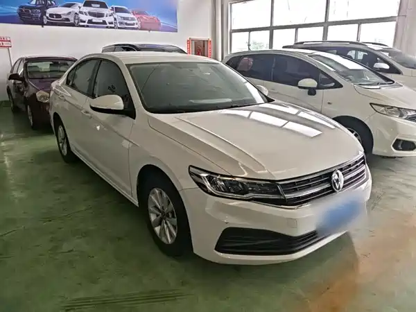 Volkswagen Bora 2021