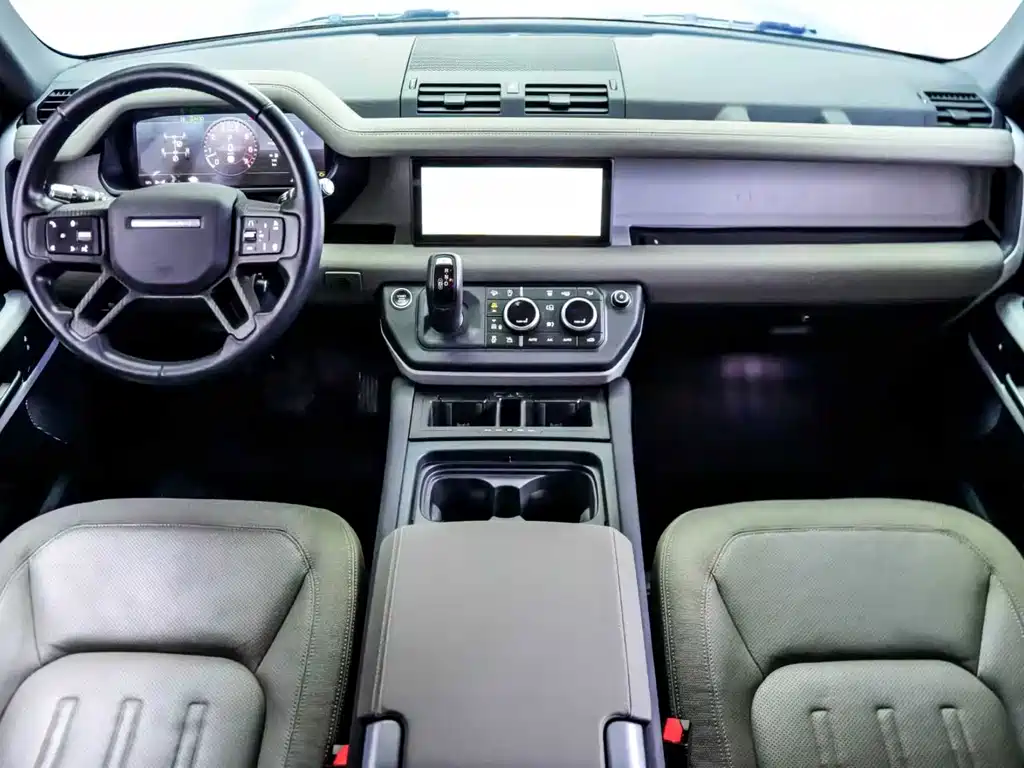 Land Rover Defender 2021 — фото 5