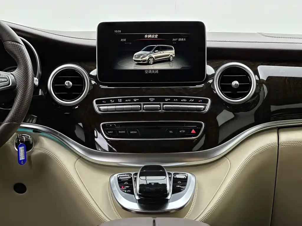 Mercedes-Benz V-Class 2019 — фото 3