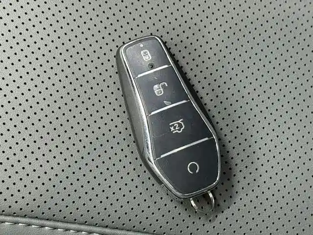 BYD Qin L 2025 — фото 17