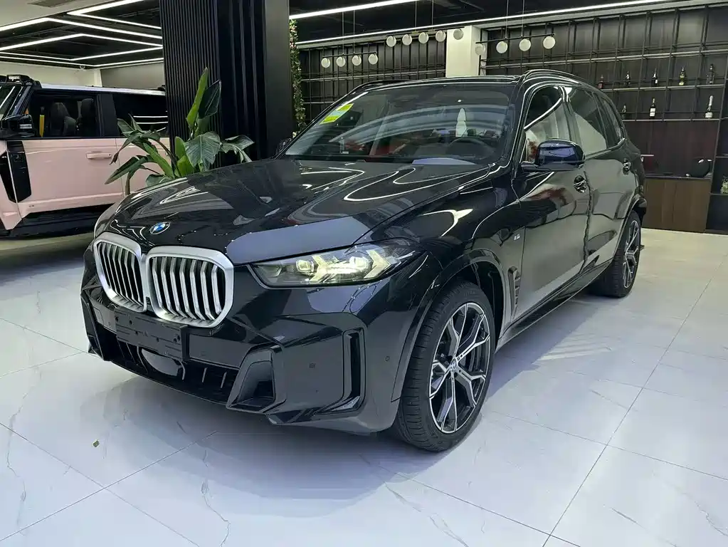 BMW X5 2026 — фото 1