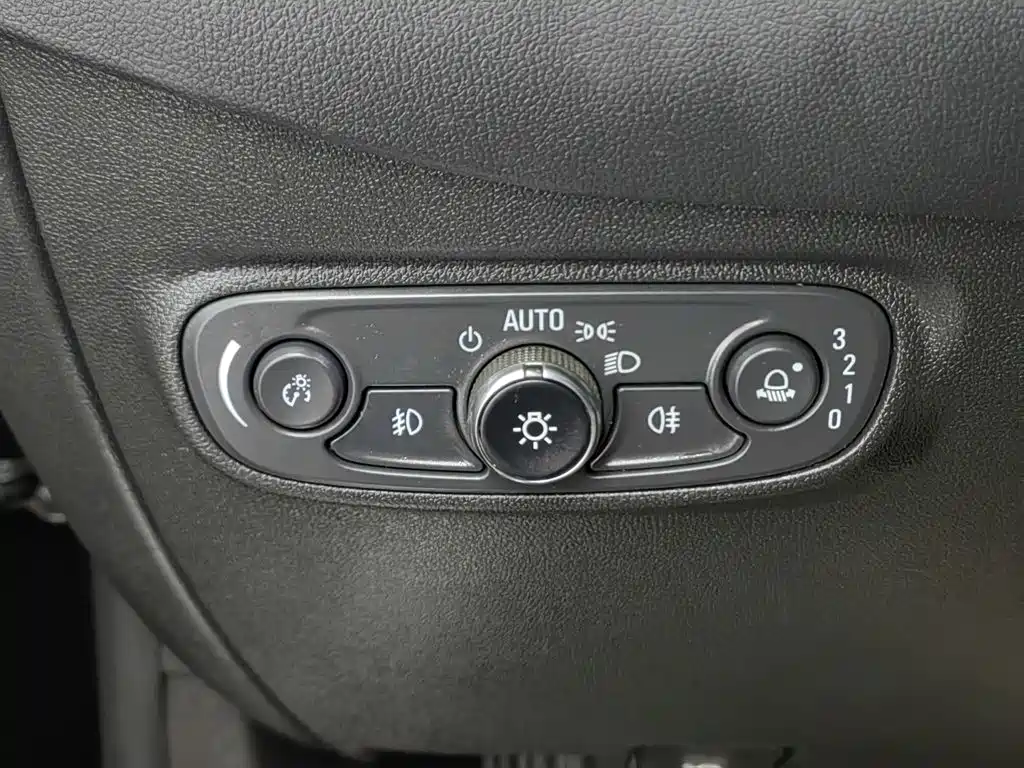 Chevrolet Equinox 2019 — фото 21
