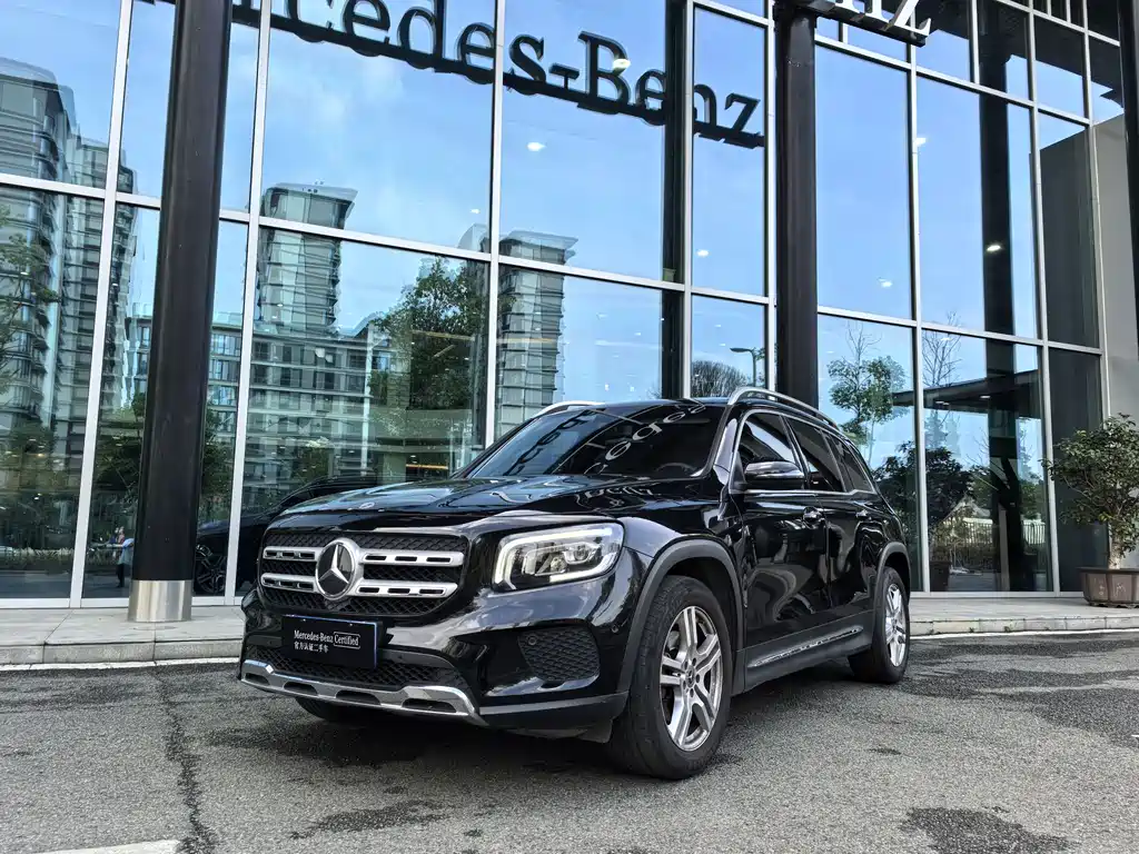 Mercedes-Benz GLB 2021